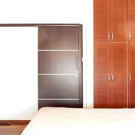 The Owl Gazi 1 Bdrm Penthouse Apartment *