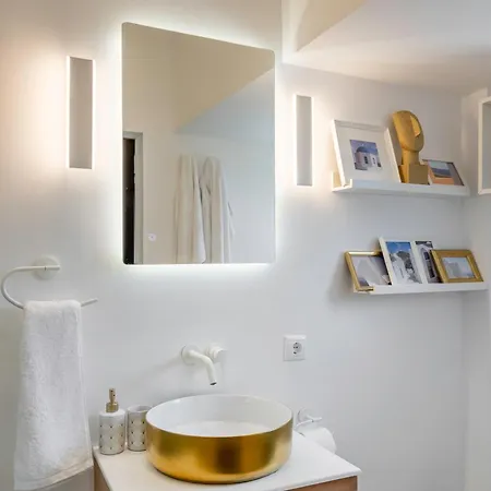 The Owl Gazi 1 Bdrm Penthouse Apartment