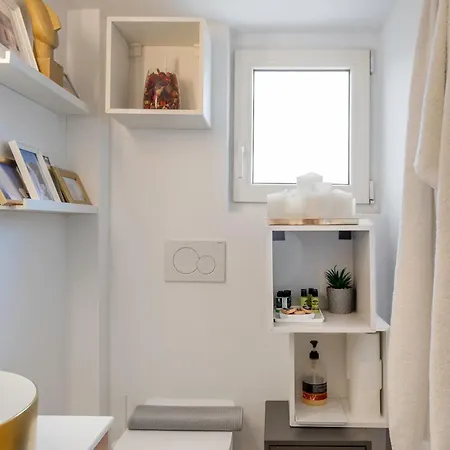 Apartment The Owl Gazi 1 Bdrm Penthouse *